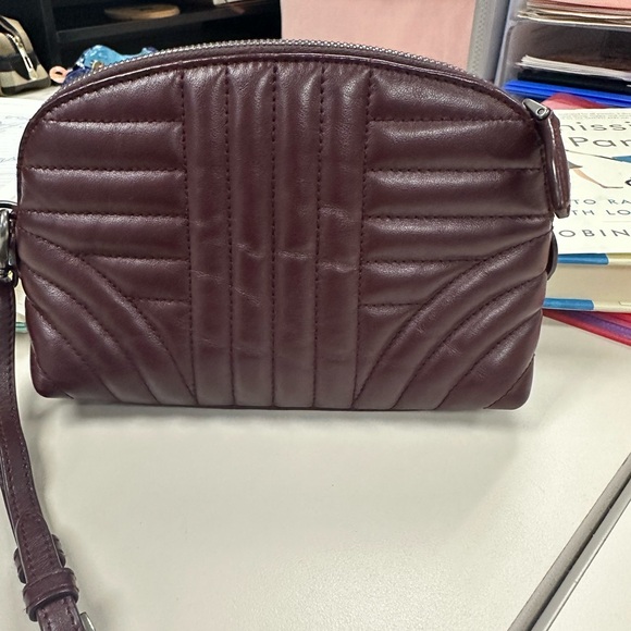 Prada Impunture Soft Calf Cosmetic Wristlet Case 👛💃🏼💕 - Picture 2 of 8